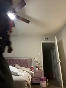 Dolla-Billlz online show from 04-04-26, 07:39