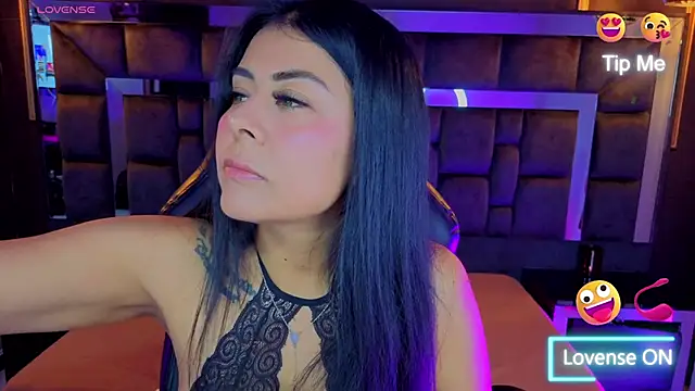 Aniajoness  online show from 01-17-26, 04:17