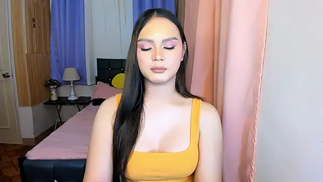 Snapshot of ameliamaureen chatting on 06-11-26, 03:21 ameliamaureen online show from 06-11-26, 03:21