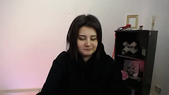 Katrin kiss  online show from 01-14-26, 02:33