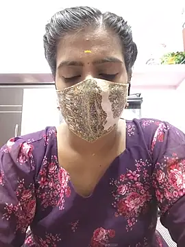Tamil-Meenu12 online show from 05-20-26, 06:19