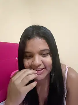 Snapshot of sofiaparati chatting on 09-29-25, 07:24 sofiaparati online show from 09-29-25, 07:24