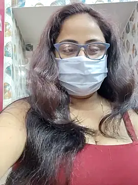 Snapshot of nisha_1110 chatting on 06-17-26, 06:20 nisha 1110 online show from 06-17-26, 06:20