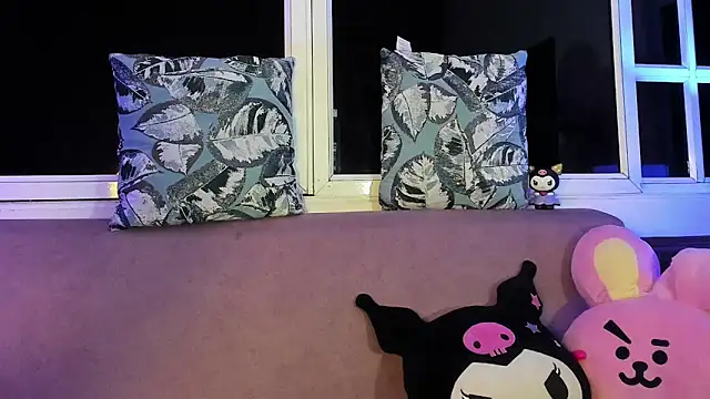 harimoon1 online show from 10-23-25, 03:06