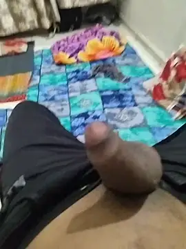 dhruve2010 online show from 12-21-25, 04:03