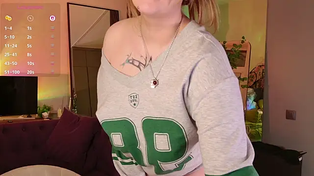 Morvelyn online show from 04-12-26, 09:53