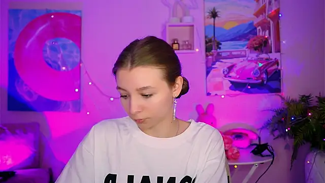 JulieDaniel online show from 10-14-25, 04:24