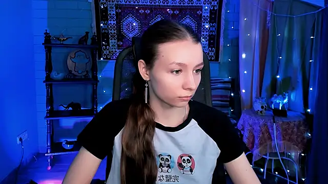 JulieDaniel online show from 02-19-26, 04:19