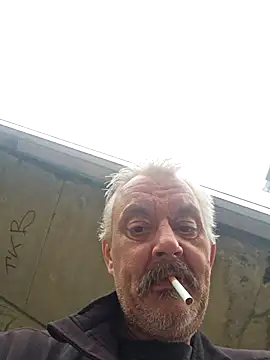 Snapshot of Fonse1860 chatting on 09-09-25, 08:36 Fonse1860 online show from 09-09-25, 08:36