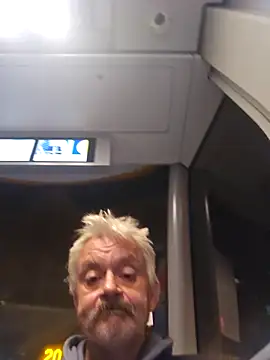 Snapshot of Fonse1860 chatting on 09-29-25, 08:24 Fonse1860 online show from 09-29-25, 08:24