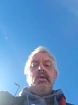 Snapshot of Fonse1860 chatting on 10-29-25, 09:33 Fonse1860 online show from 10-29-25, 09:33