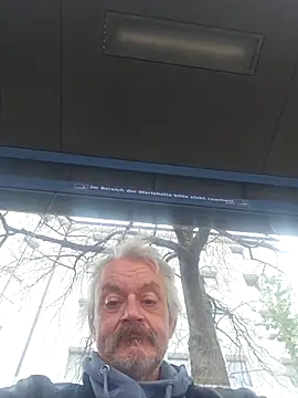 Snapshot of Fonse1860 chatting on 10-30-25, 09:33 Fonse1860 online show from 10-30-25, 09:33