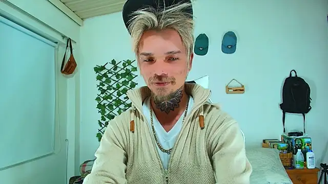 Gold Loyal77 online show from 02-15-26, 05:48