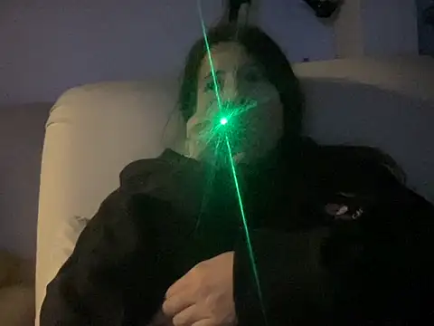 dddasani online show from 12-17-25, 01:00