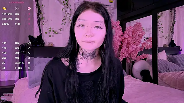 Lein Bone online show from 10-26-25, 12:05