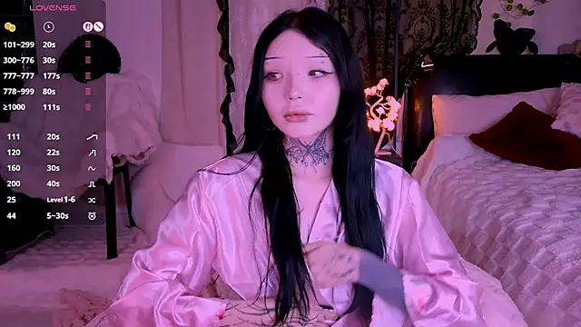 Lein Bone online show from 11-30-25, 12:03