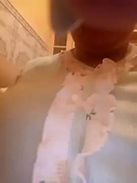 mayakhalyfaa online show from 11-29-25, 12:02