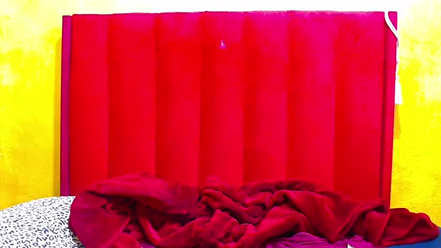 Candycrush2555 online show from 12-15-25, 03:33