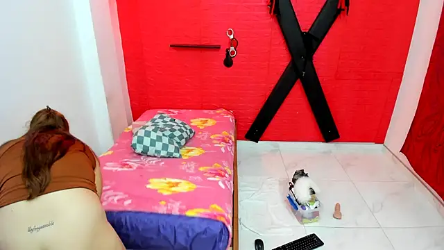 bdsmforever18 online show from 04-18-26, 01:31