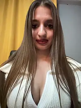Snapshot of Anyssia chatting on 05-20-26, 05:19 Anyssia online show from 05-20-26, 05:19