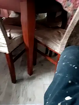 Snapshot of KissMeAss9387 chatting on 10-15-25, 06:13 KissMeAss9387 online show from 10-15-25, 06:13