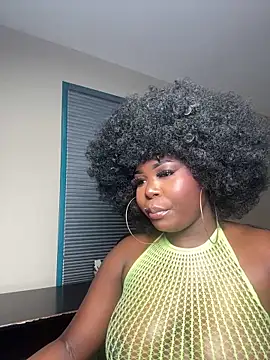 Snapshot of WomanNextdoor1 chatting on 02-04-26, 10:04 WomanNextdoor1 online show from 02-04-26, 10:04