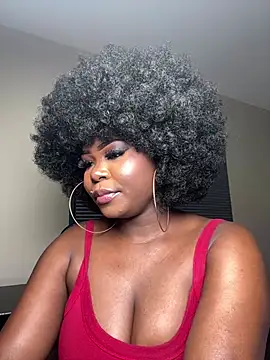 Snapshot of WomanNextdoor1 chatting on 02-07-26, 10:57 WomanNextdoor1 online show from 02-07-26, 10:57