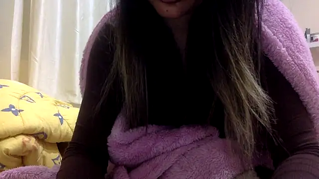 Snapshot of tutu101 chatting on 01-07-26, 04:09 tutu101 online show from 01-07-26, 04:09