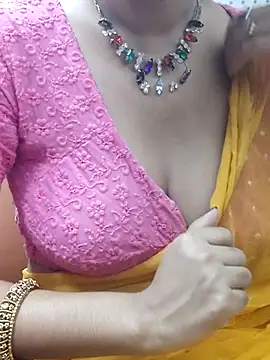 Snapshot of Hot-rima chatting on 07-19-26, 02:37 Hot-rima online show from 07-19-26, 02:37