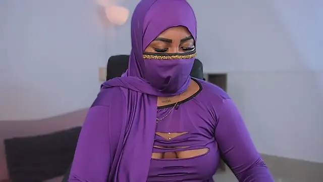 yasmin elite online show from 11-24-25, 09:42