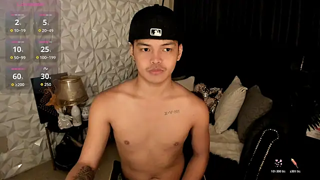 asianhugescott online show from 01-10-26, 01:13