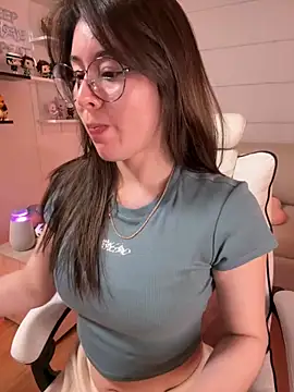 Sharon 07 online show from 10-24-25, 11:23