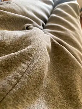 MuzzyFacing online show from 04-09-26, 12:54