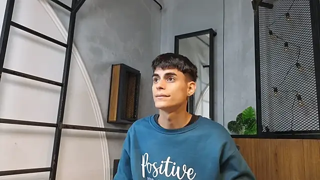 Dani mc1 online show from 12-14-25, 11:48