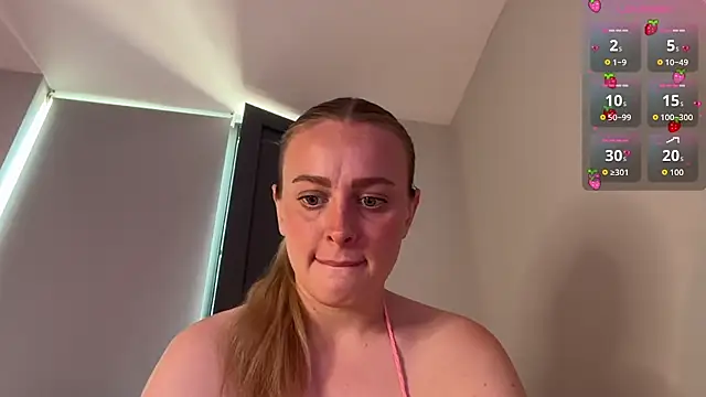 Snapshot of jjulietterose chatting on 06-26-26, 10:08 jjulietterose online show from 06-26-26, 10:08
