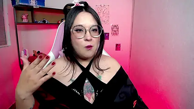 Snapshot of _Jaade_p_ chatting on 10-04-25, 07:28  Jaade p  online show from 10-04-25, 07:28