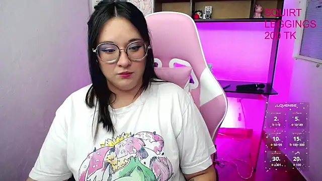 Snapshot of _Jaade_p_ chatting on 10-26-25, 01:55  Jaade p  online show from 10-26-25, 01:55