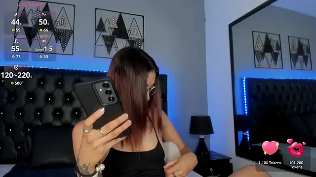 Ebonysweet   online show from 10-27-25, 07:40