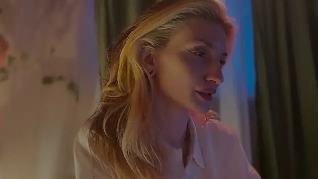 WendyGilber online show from 04-26-26, 02:09