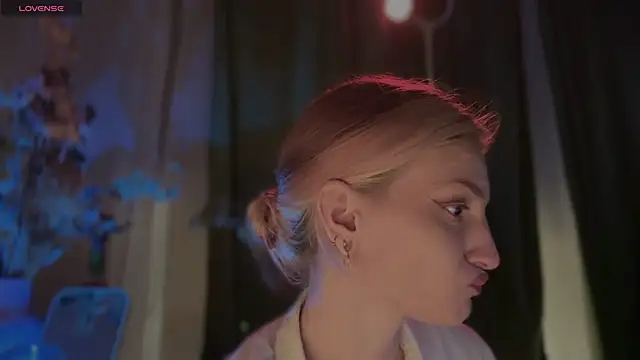 WendyGilber online show from 04-28-26, 07:19