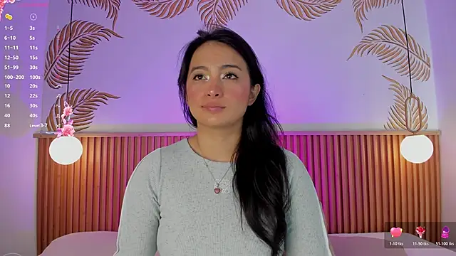 Snapshot of Valleriie_ chatting on 06-16-26, 04:42 Valleriie online show from 06-16-26, 04:42