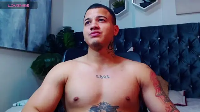 rocoo santos online show from 10-08-25, 02:20