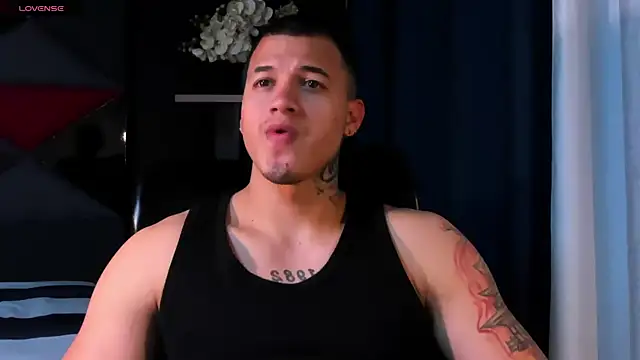 rocoo santos online show from 10-18-25, 12:57