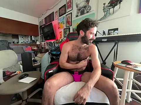 Pupscritch online show from 04-09-26, 03:39