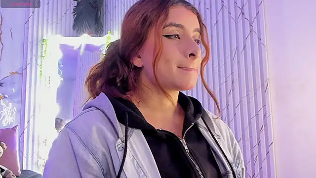 Naomy tay1 online show from 04-15-26, 04:30