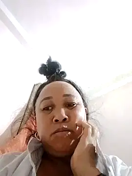 Mamapm20 online show from 10-08-25, 07:33