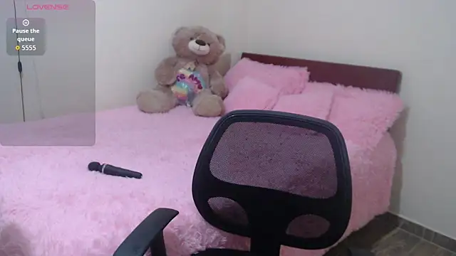 ruby sky69 online show from 03-10-26, 01:16