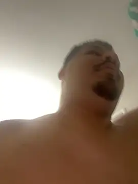 Snapshot of uli2bad chatting on 10-24-25, 05:09 uli2bad online show from 10-24-25, 05:09