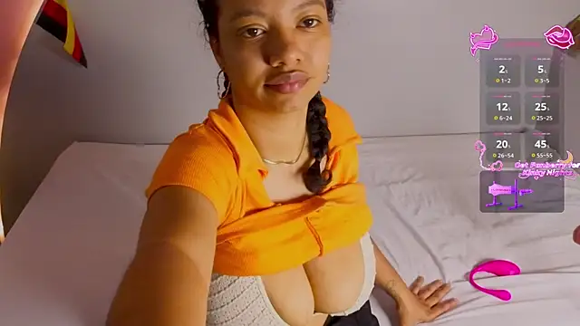 Snapshot of CandelaCool_ chatting on 06-26-26, 01:37 CandelaCool online show from 06-26-26, 01:37