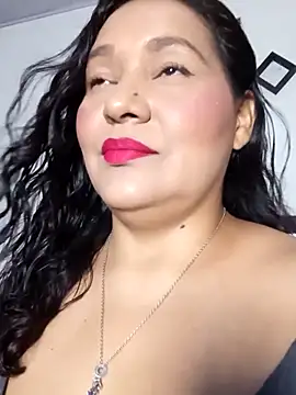 Laurasofia01 online show from 10-02-25, 03:02